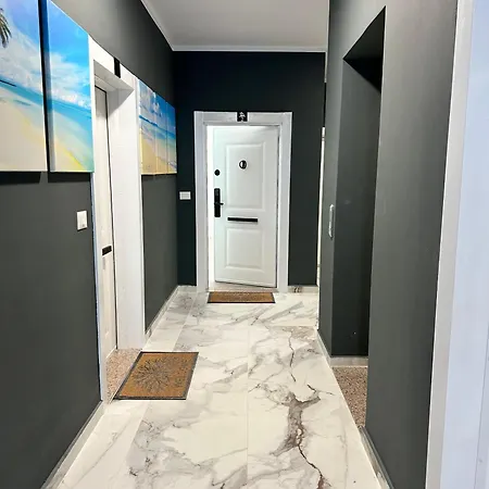 Seaside Escape 3 Apartment